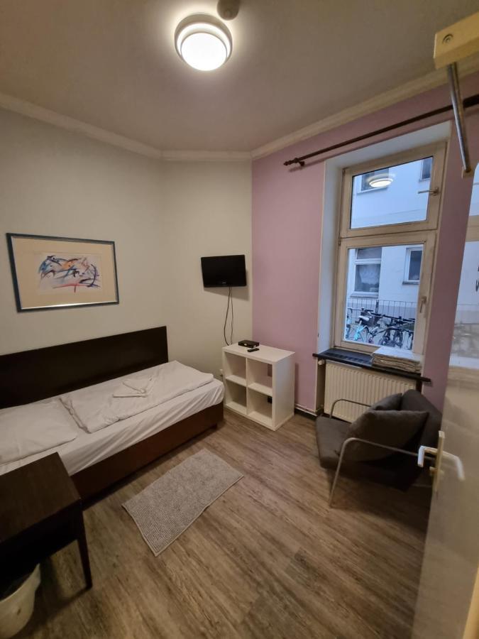 Albert Rooms * Berlino